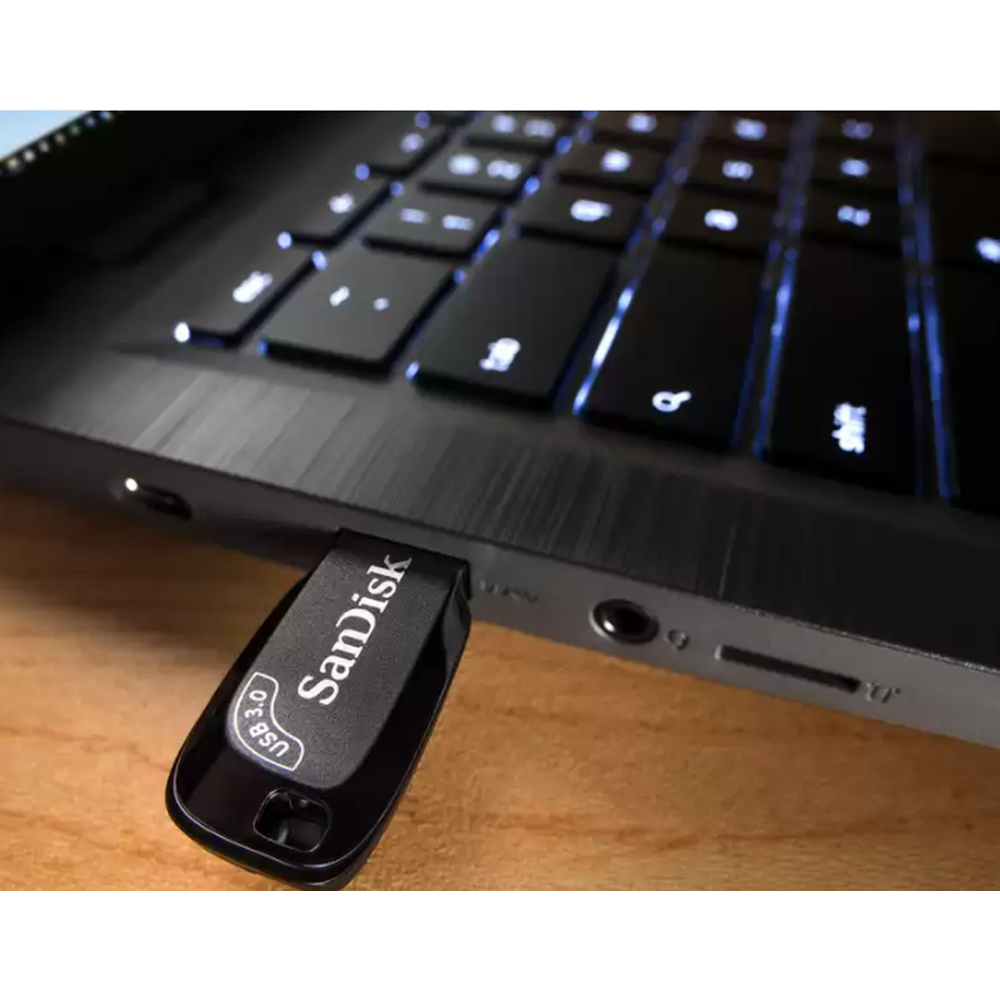 SanDisk Ultra Shift USB 3.0 Flash Drive CZ410 32GB USB3.0 Black compact design 5Y
